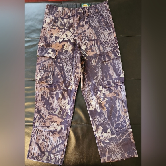 Cabela's Camouflage Pants - Picture 3 of 4